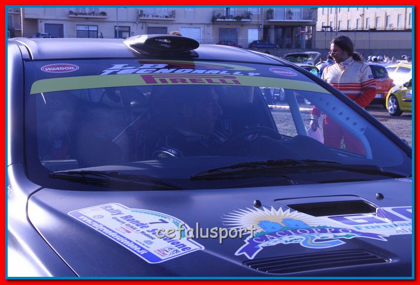 121111 rally 148_tn.jpg